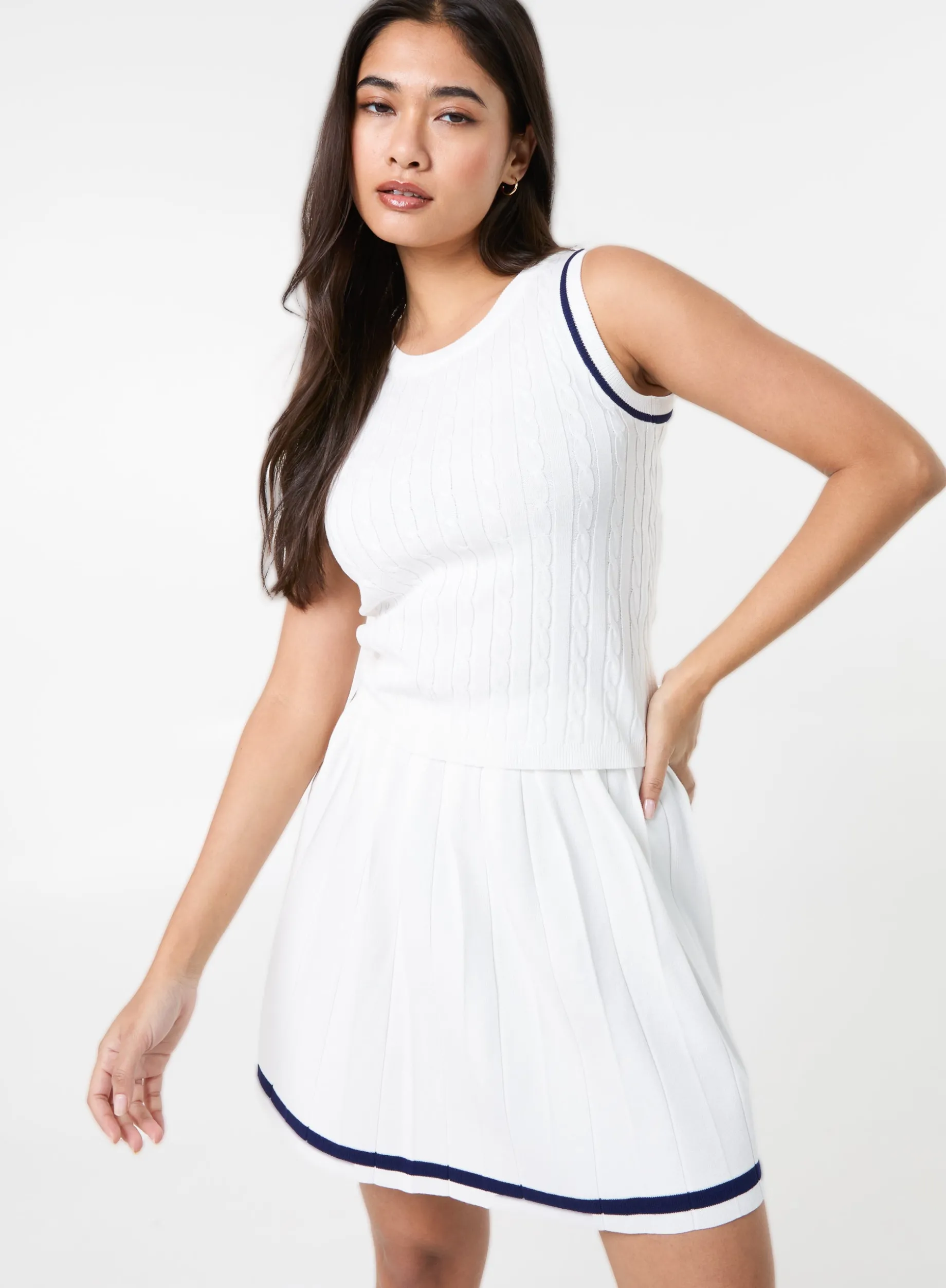 Cable Knit Vest With Contrast Piping