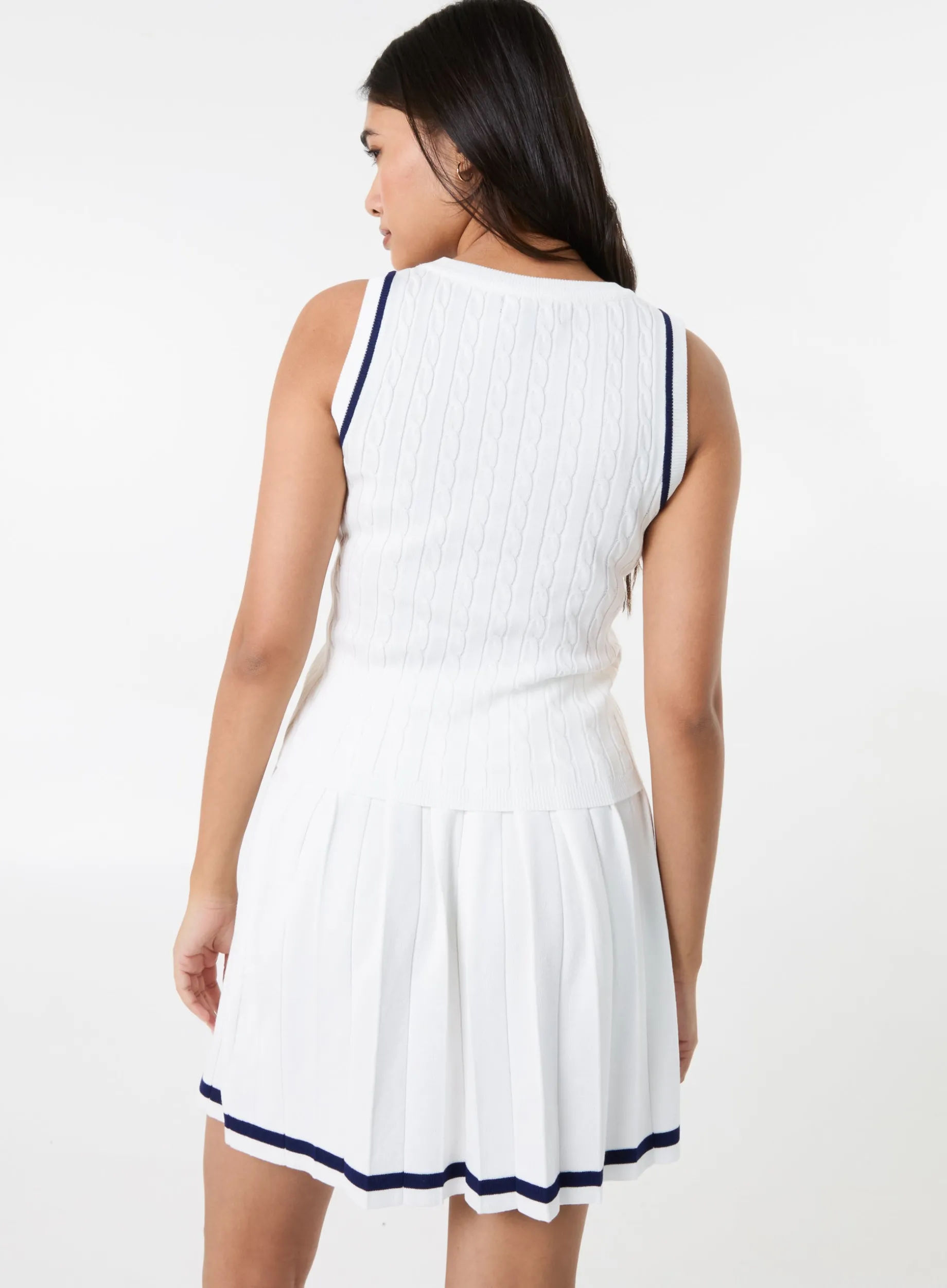 Cable Knit Vest With Contrast Piping