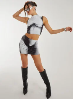 Graphic Silhouette Mini Skirt