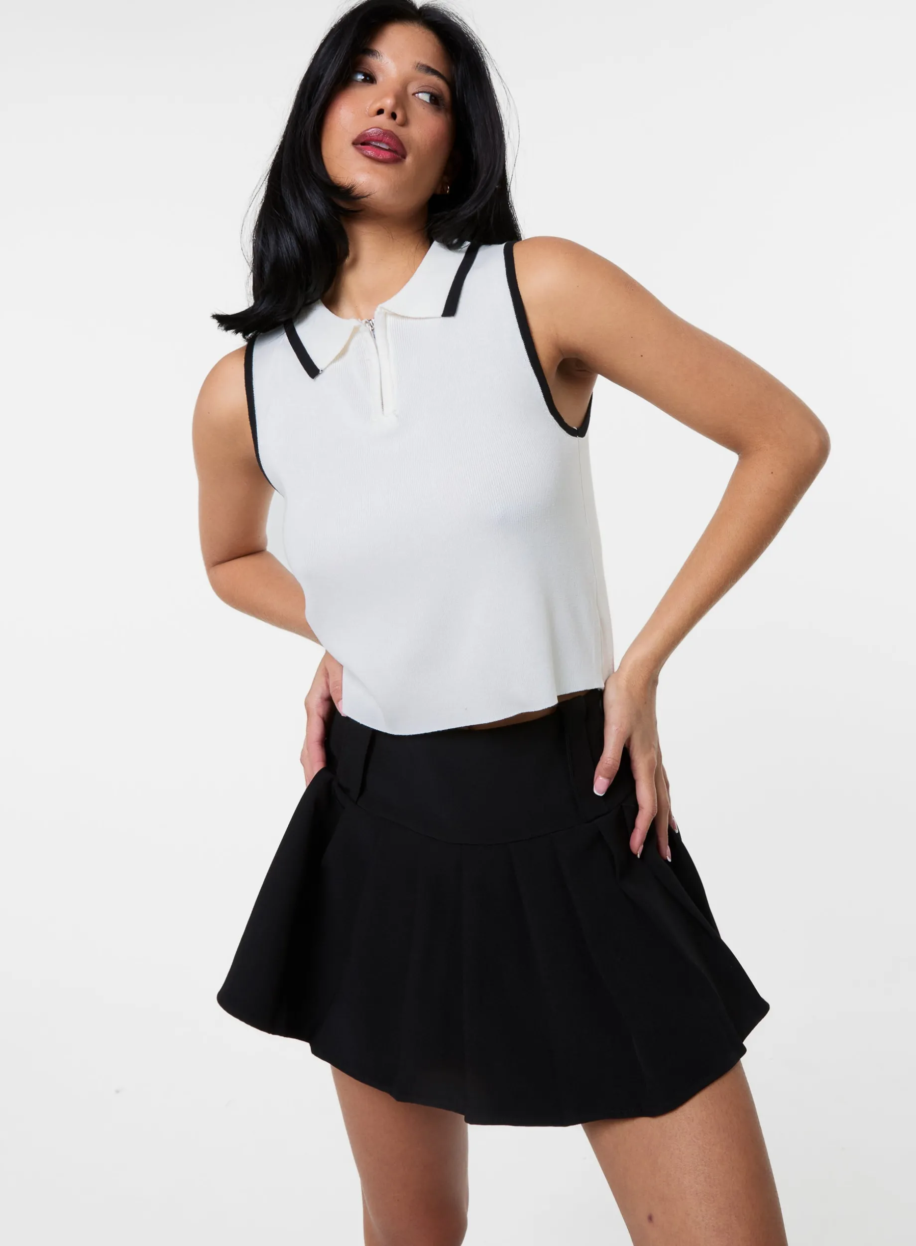 Half Zip Crop Polo Top With Contrast Piping