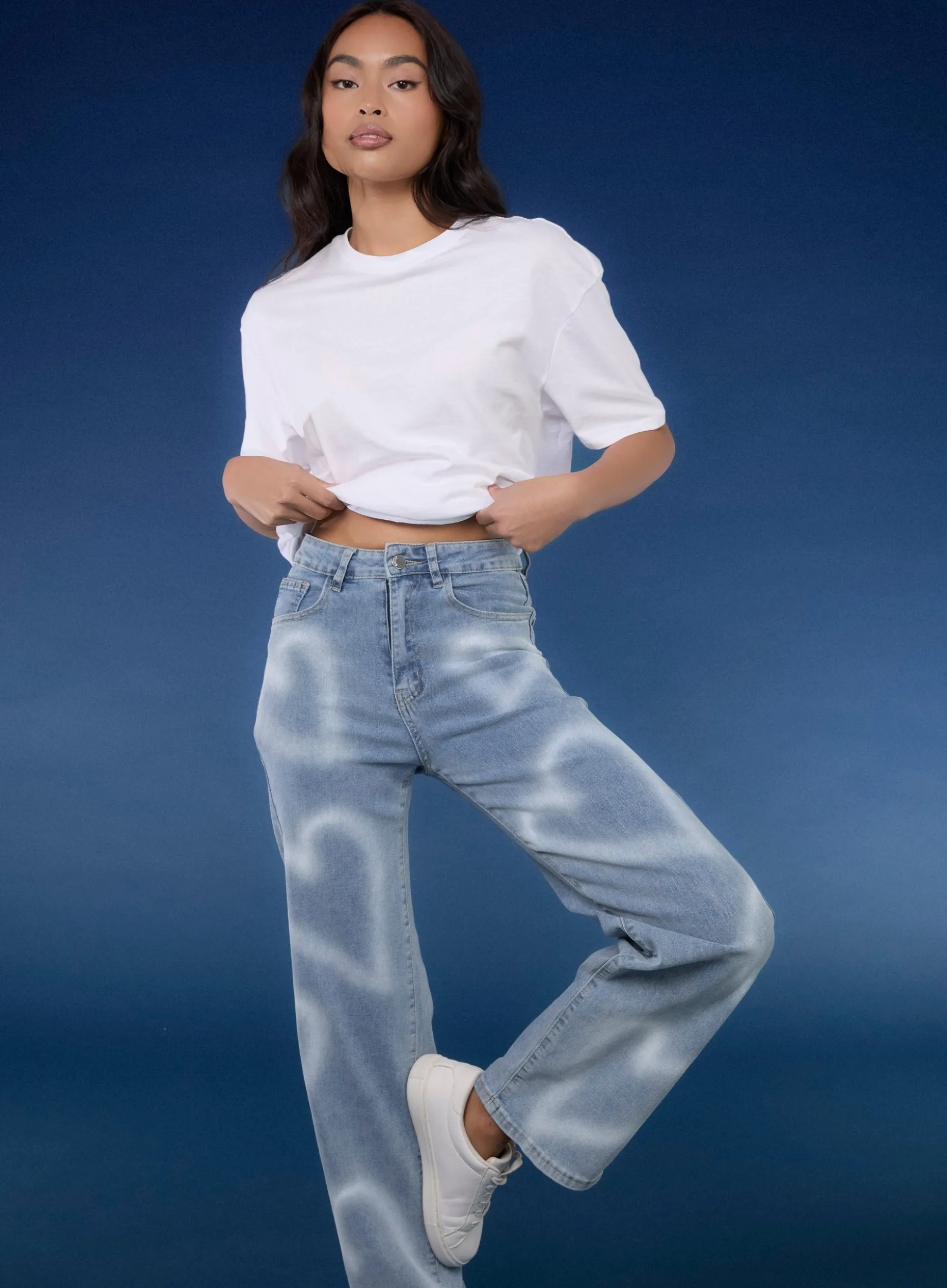 Spray Heart Detail Jeans